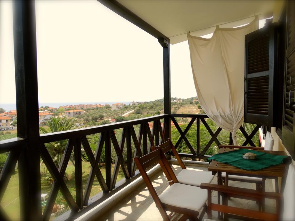 Apartments Karpetis a green paradise Psakoudia Buitenkant foto